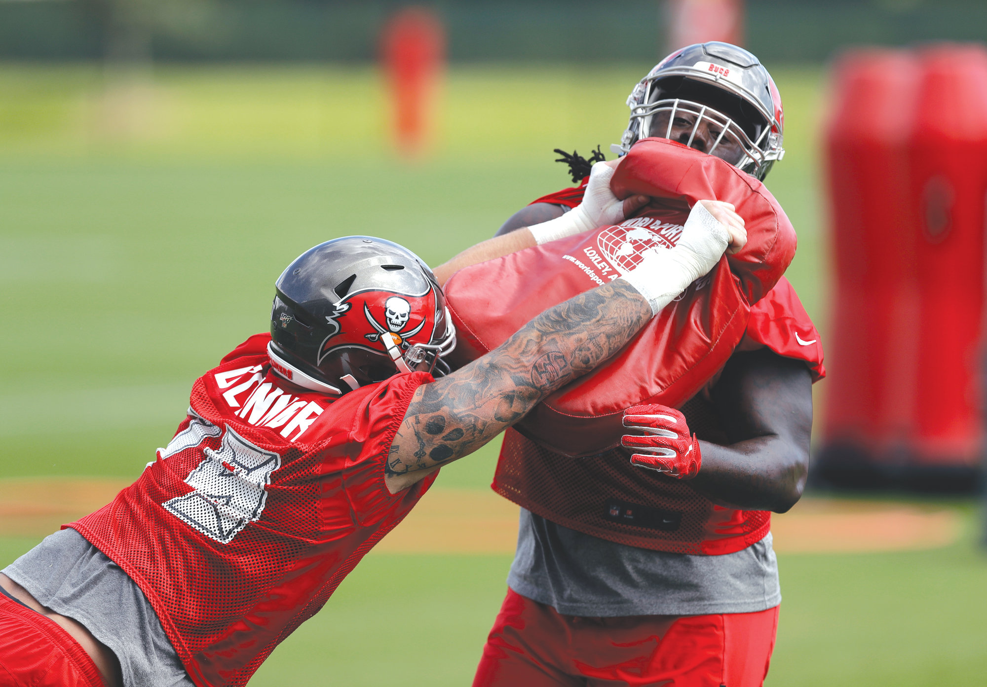 Summer Rite In Nfl Training Camp Holdouts The Sumter Item